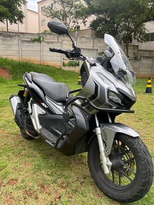 HONDA ADV 